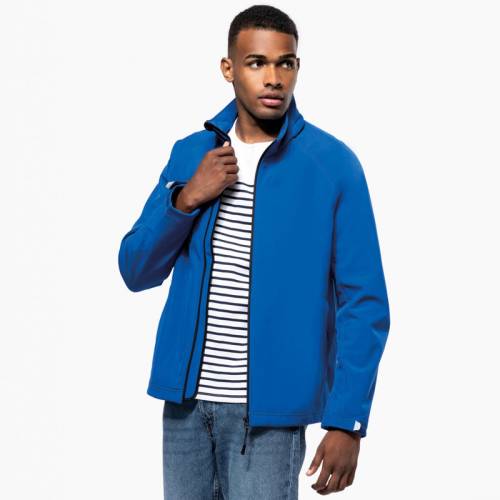 K413 | Giacca softshell con cappuccio da uomo