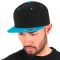 YU6089MT | Cappellino bicolore con chiusura a scatto classic